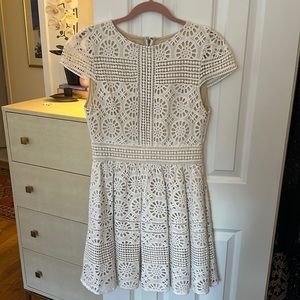 NWT ALICE & OLIVIA White Eyelet Dress - Sz 8